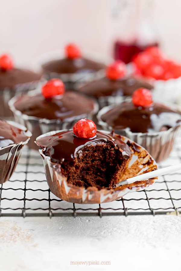 Chocolate cherry cupcakes