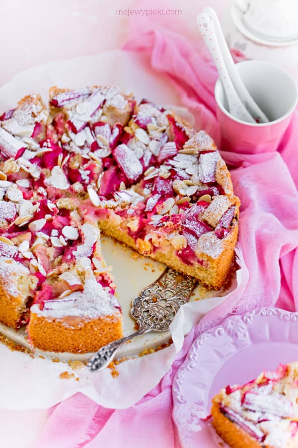 Rhubarb Vanilla Cake