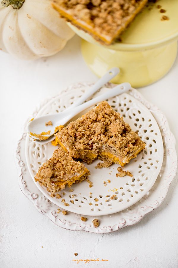 Pumpkin cheesecake squares with oat and pecan crumble