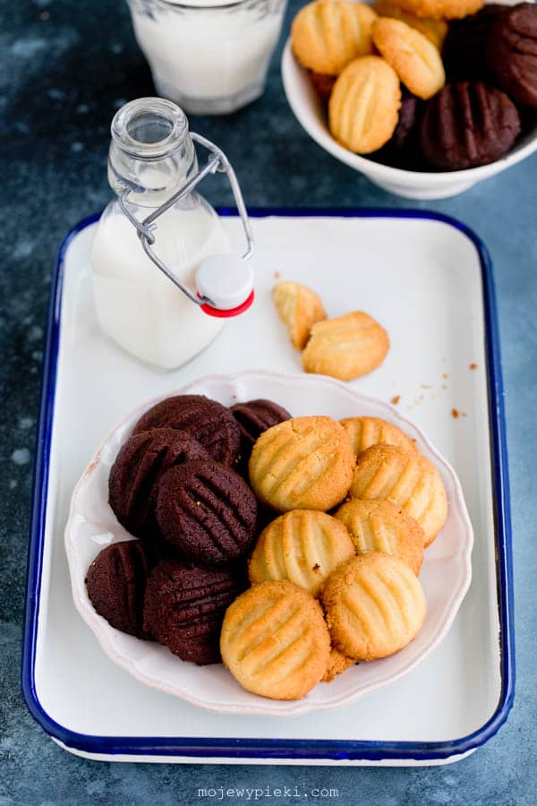 The simplest butter cookies