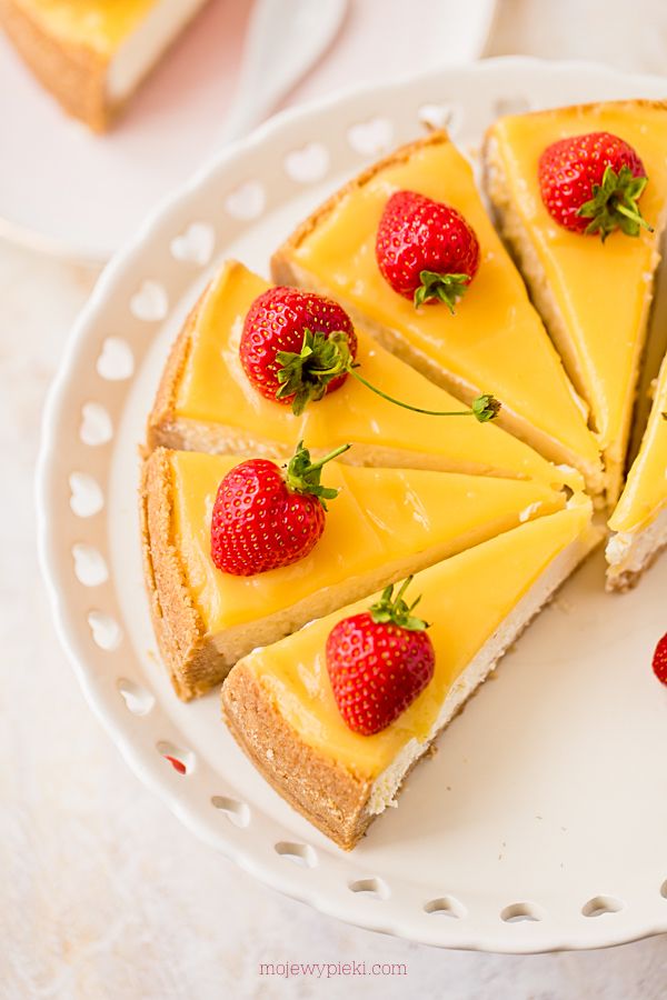 Lemon curd cheesecake