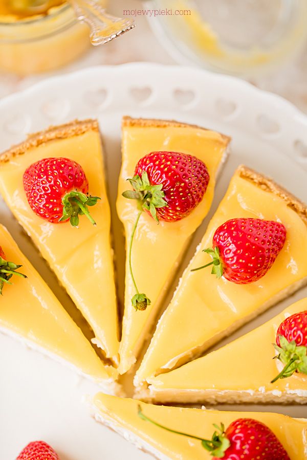 Lemon curd cheesecake