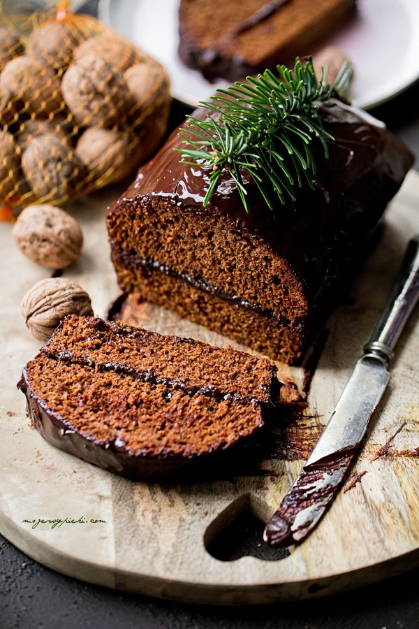 Easy gingerbread cake