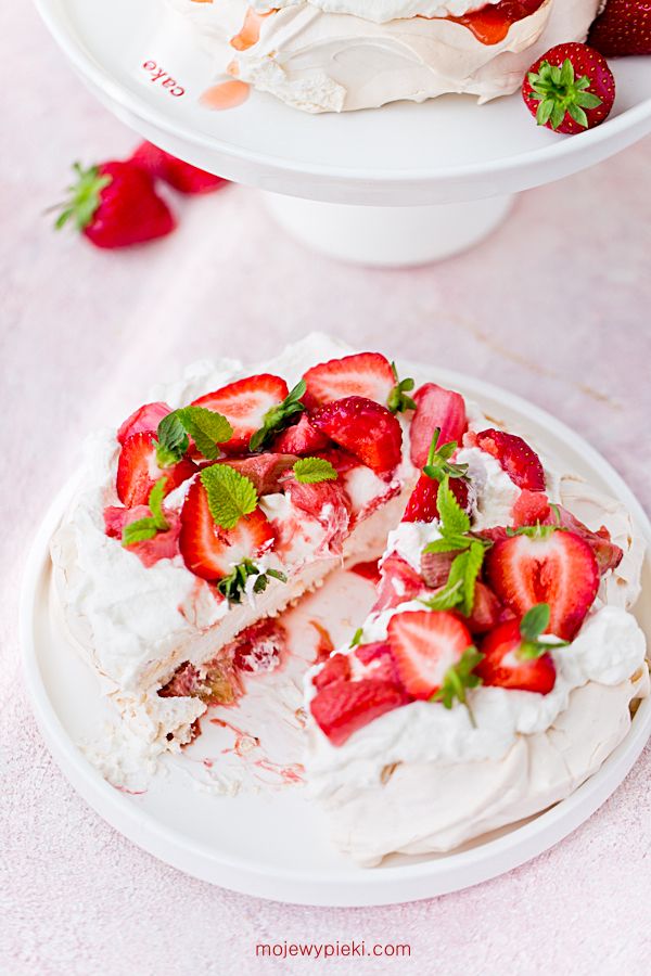 Rhubarb and strawberry meringue cake