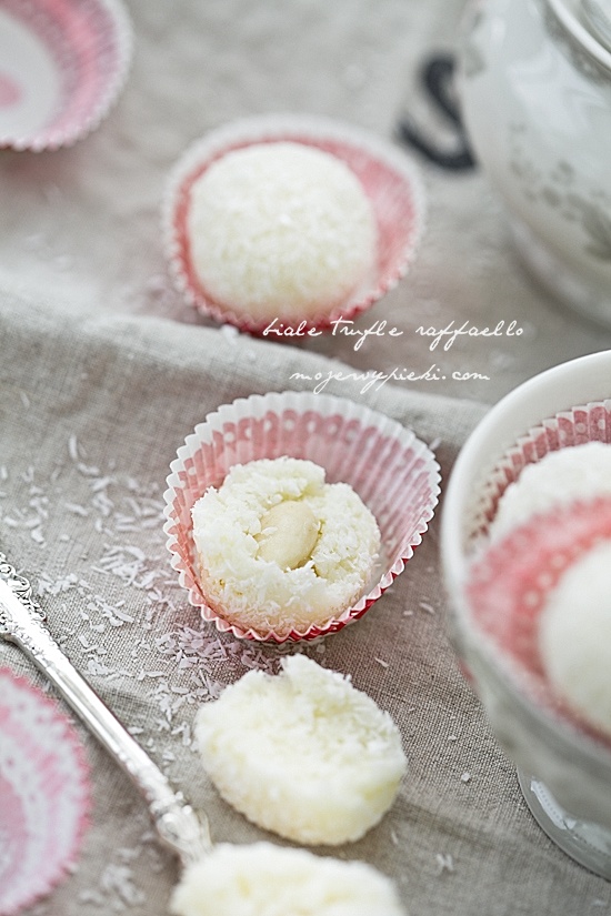 White Raffaello truffles