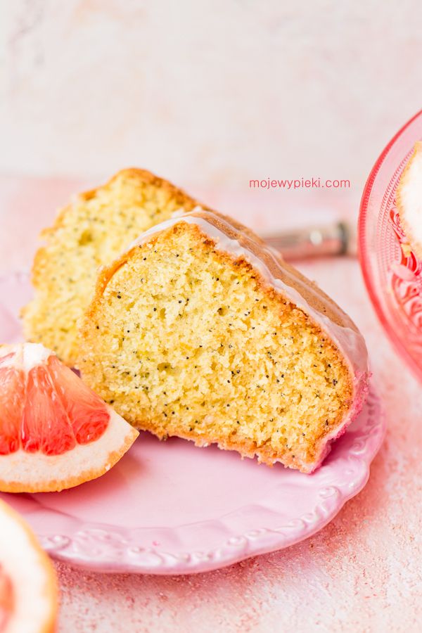 Grapefruit bundt cake