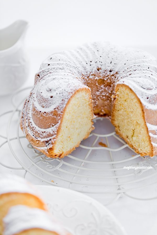 Oil bundt cake