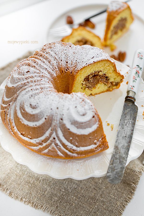 Maple walnut bundt cake