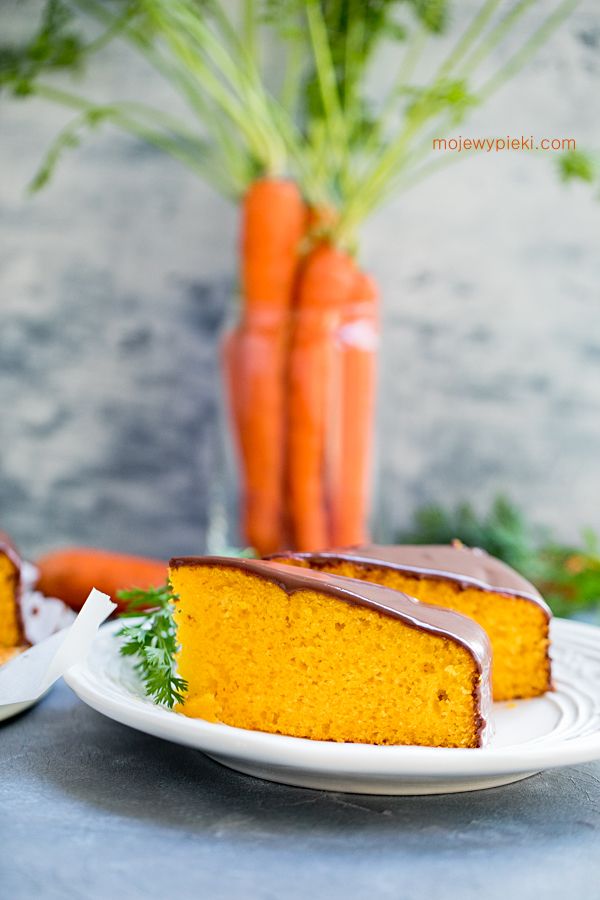 Brazilian carrot cake