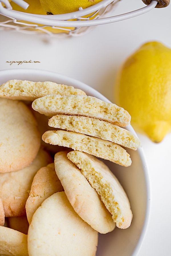 Soft lemon sugar cookies