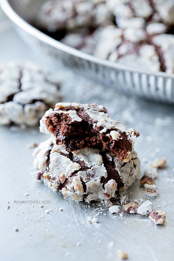 Chocolate banana cookies with pecans