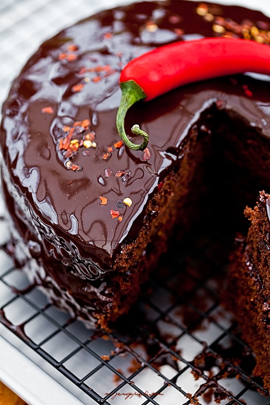 Chocolate chilli cake