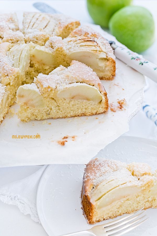 Coconut apple cake