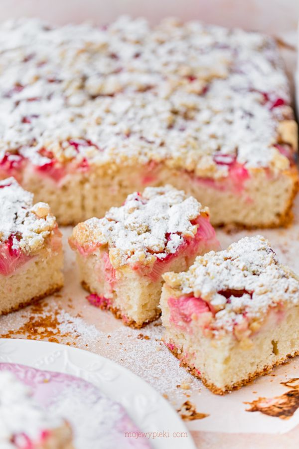 Buttermilk rhubarb crumble cake