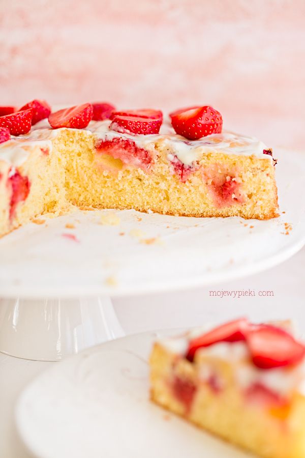 Strawberry orange cake