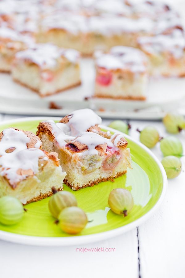 Gooseberry and marzipan cake