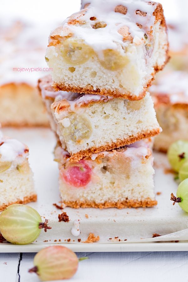 Gooseberry and marzipan cake