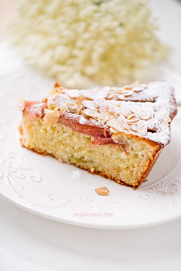 Rhubarb and almond cake