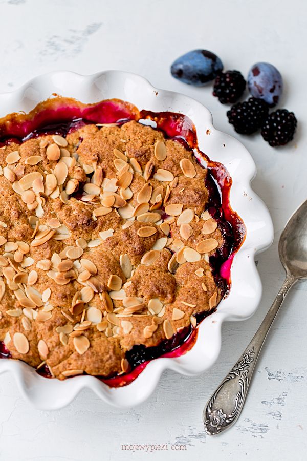 Plum and clackberry cobbler