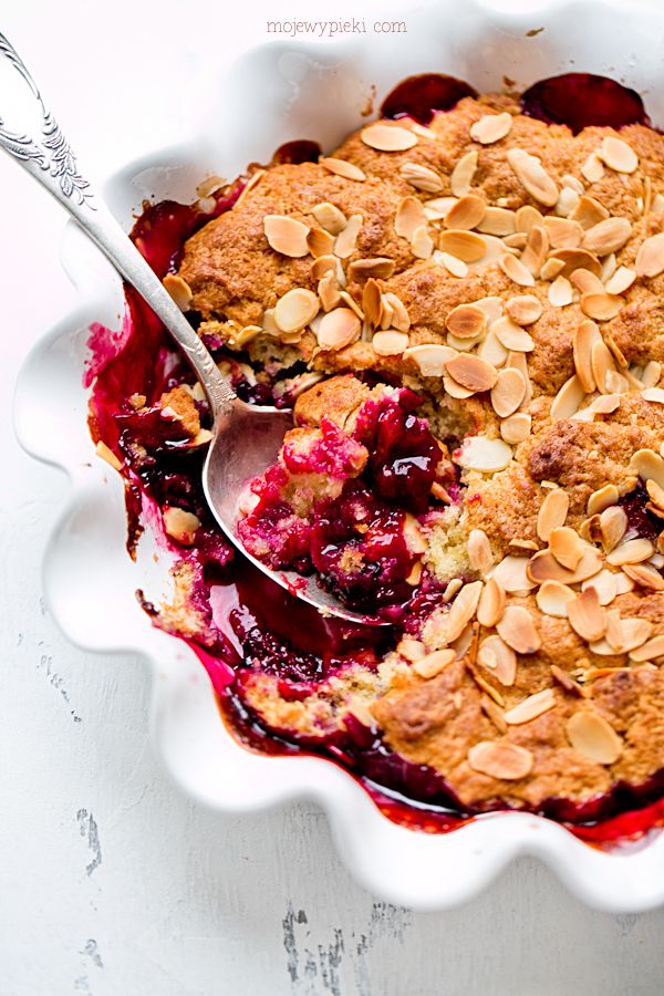 Plum and blackberry cobbler