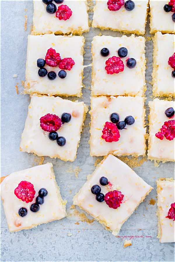 Lemon ‘brownies’