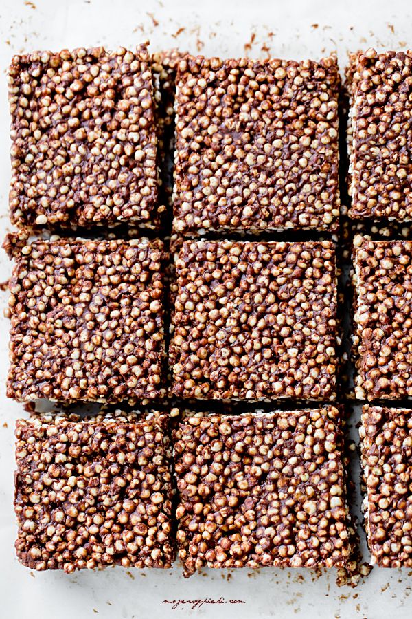 No-bake chocolate millet crunch bars