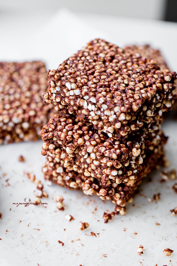 No-bake chocolate millet crunch bars