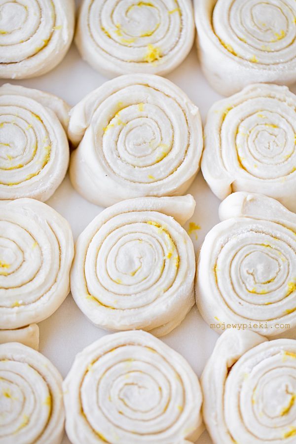 Lemon sweet rolls with cream cheese honey frosting