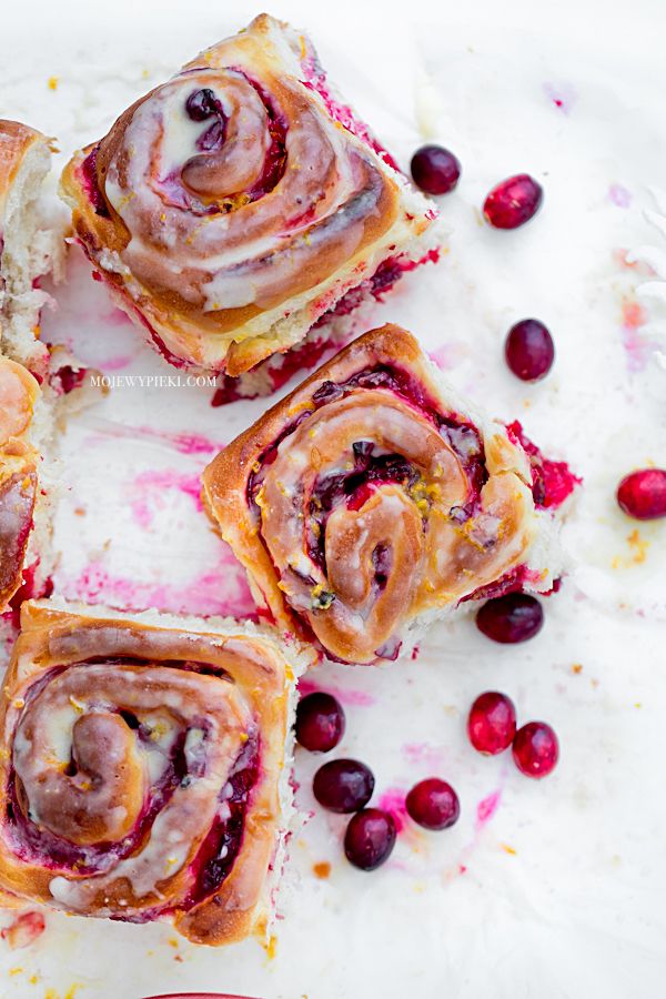 Cranberry and orange sweet rolls