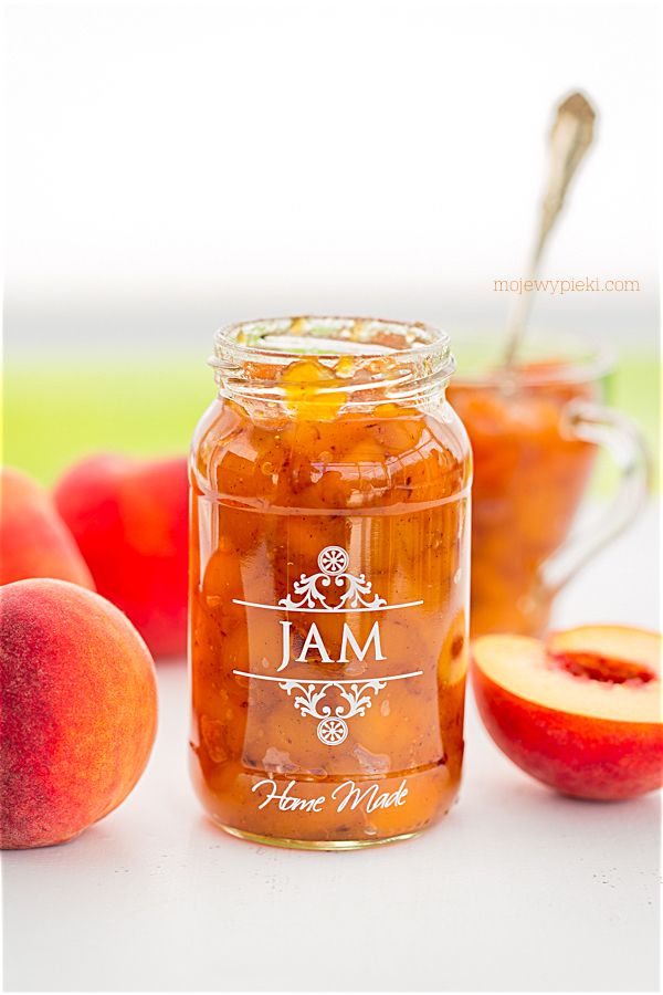 Homemade peach jam