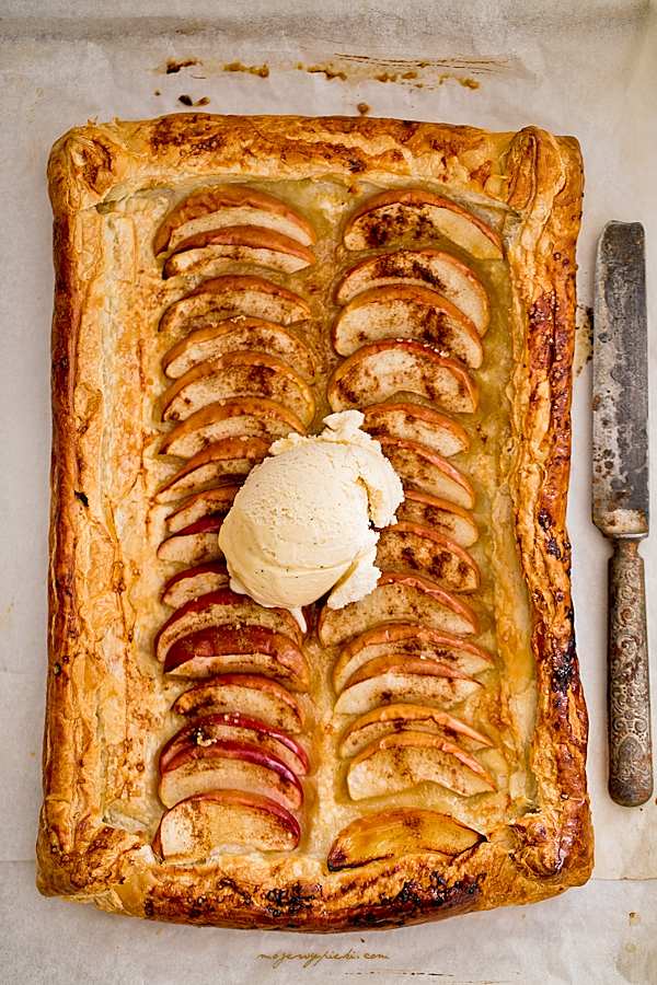 Puff pastry apple tart