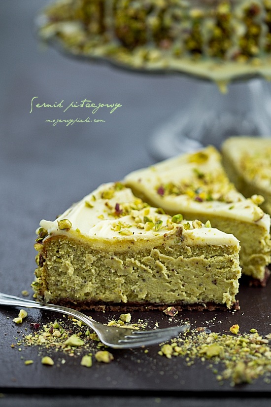 Pistachio cheesecake