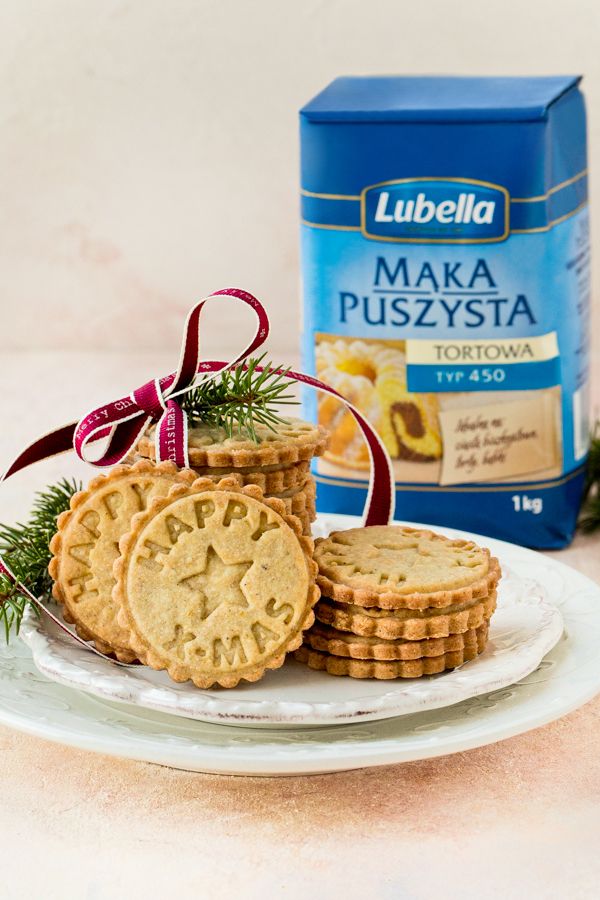 Christmas cardamom cookies