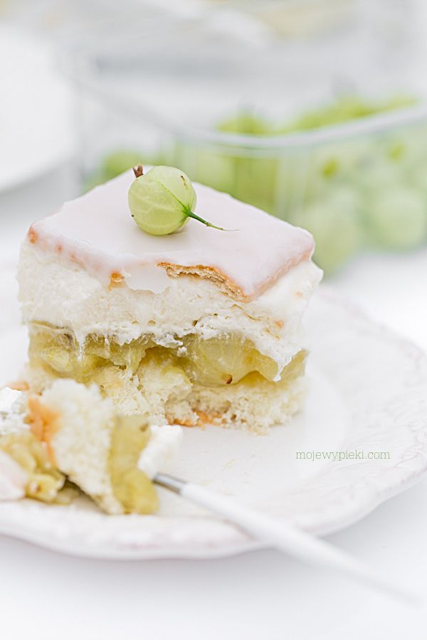 Gooseberry slice