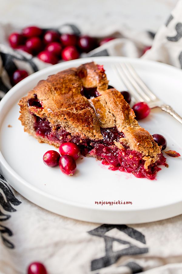 Cranberry walnut tart
