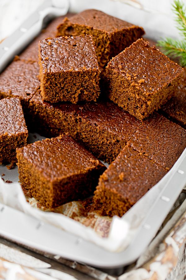 Sticky gingerbread