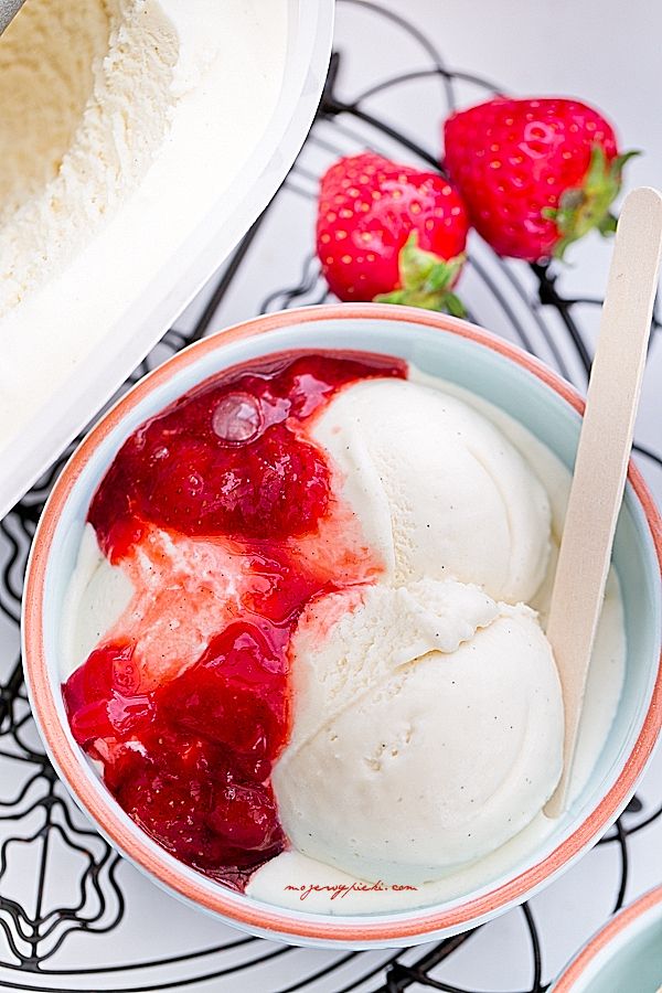 White chocolate ice cream