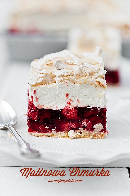 Raspberry cloud cake