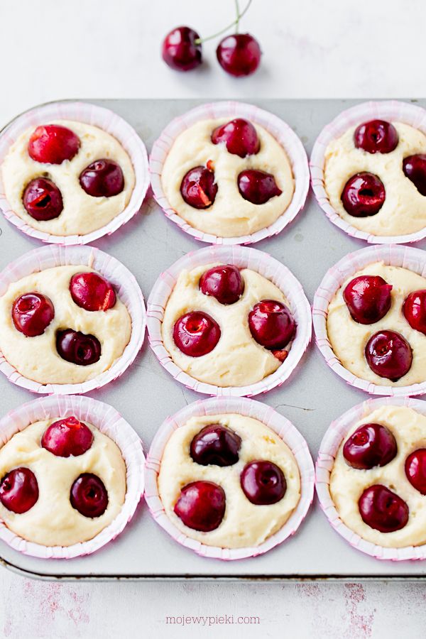 Cherry and butter muffins