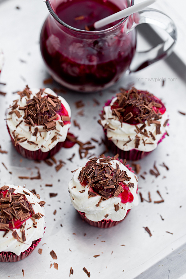 Black Forest mini cheesecakes