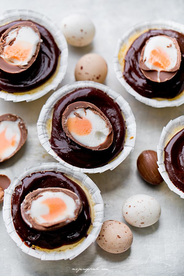 Mini Easter cheesecakes