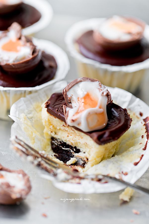 Mini Easter cheesecakes