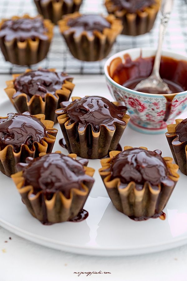 Chocolate pumpkin and apple muffins