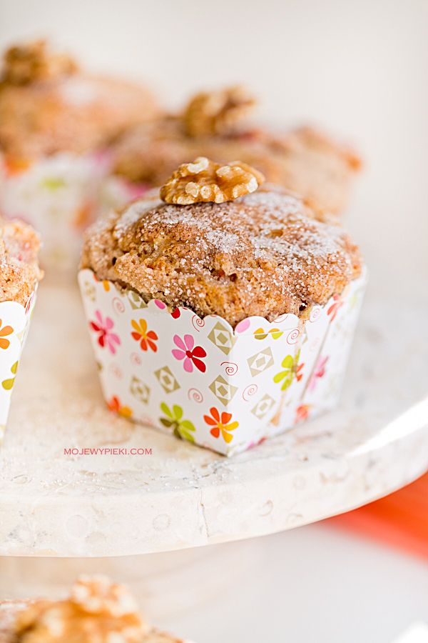 Rhubarb muffins