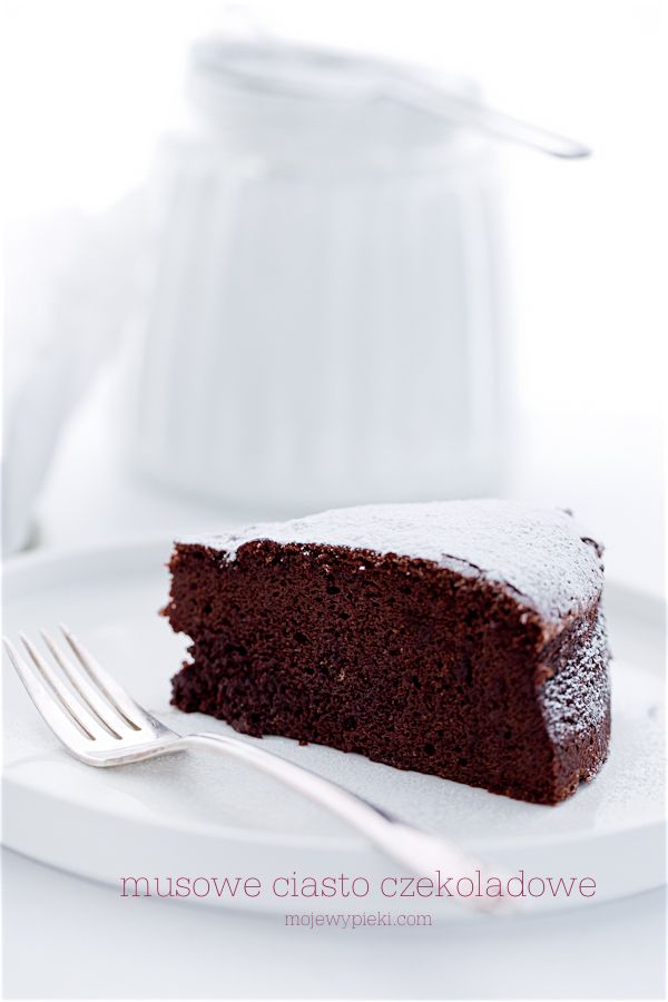 Chocolate mousse cake