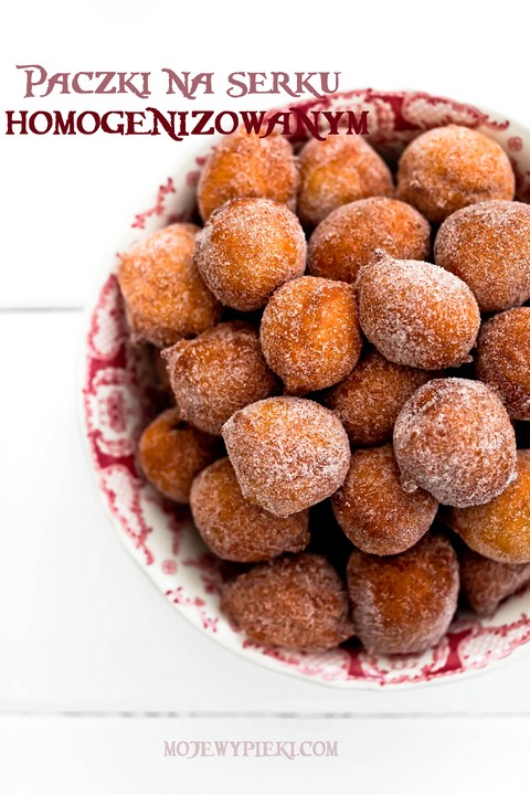 Vanilla cheesecake doughnuts with cinnamon sugar