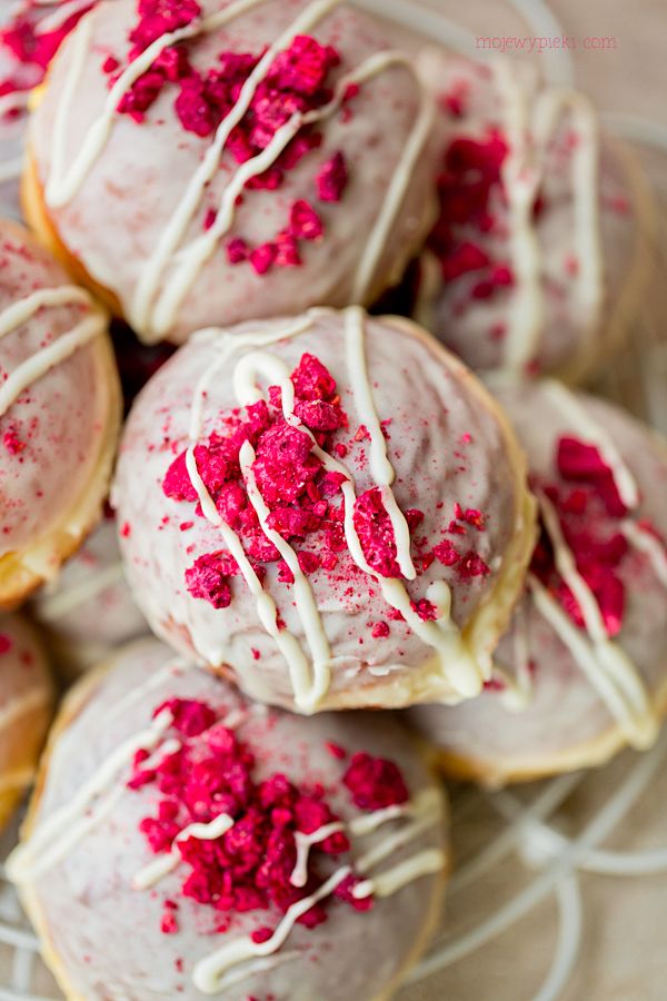 Advocaat doughnuts