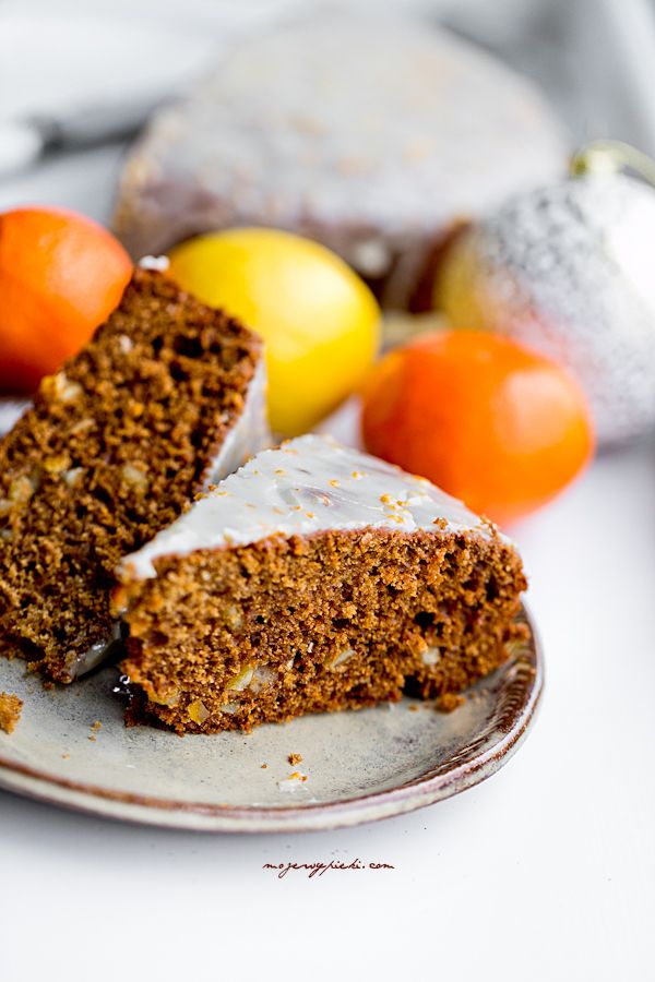 Citrus honey gingerbread cake
