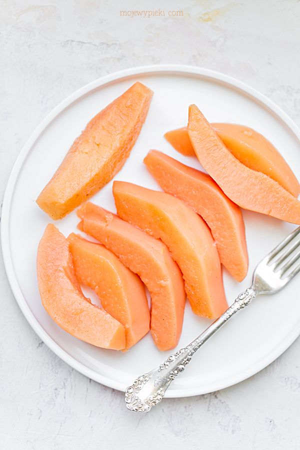 Quince in honey syrup