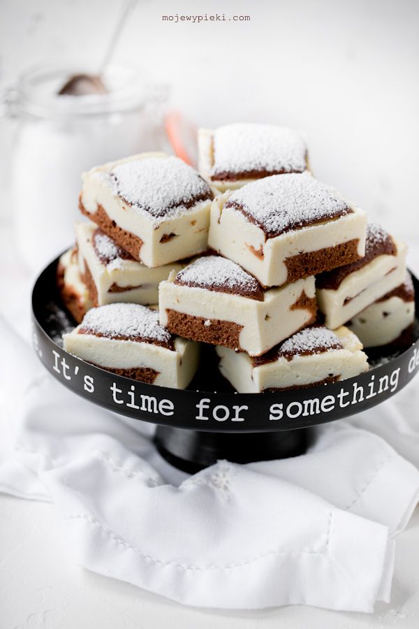 Chocolate and cheesecake cushion cake